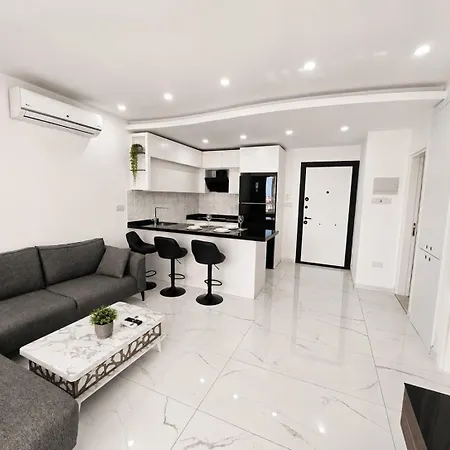 Blue Wave 11 Long Appartement